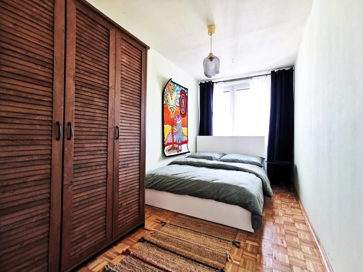 Skwierzynska Apartment~ Self Check-In 24 ~ Lift Wroclaw Luaran gambar